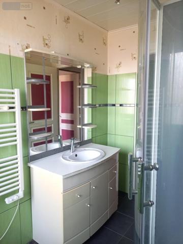 Appartement à louer à Cusset dans l'Allier (03300), ref : 03019-L99