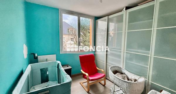 À vendre Appartement 5 pièces 82.73 m² - Versailles 78000