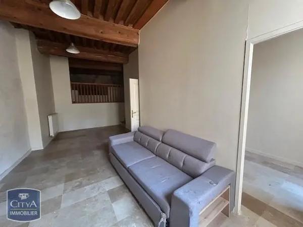 Appartement à louer 2 pièces 49.1m²