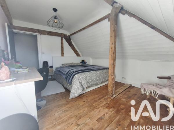 Maison à vendre 8 pièces 136 m² Le Mesnil-Saint-Denis
