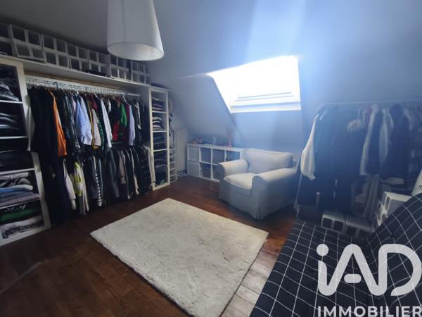 Maison à vendre 8 pièces 136 m² Le Mesnil-Saint-Denis
