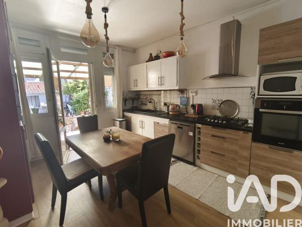 Maison à vendre 8 pièces 136 m² Le Mesnil-Saint-Denis
