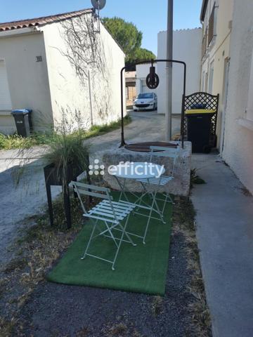 Maison
         4 pièces
        - 80 m²