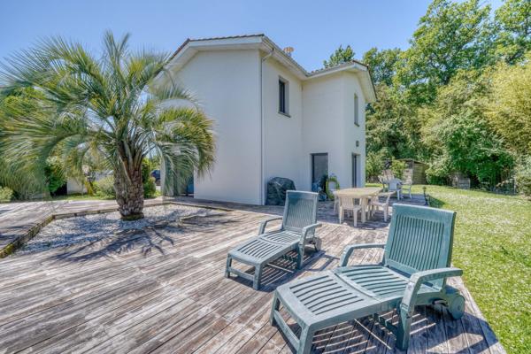 Maison
         7 pièces
        - 149 m² Bien prestige