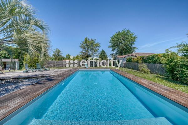 Maison
         7 pièces
        - 149 m² Bien prestige 529 000 € *