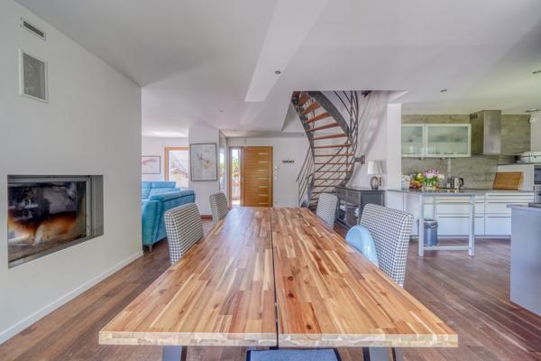 Maison
         7 pièces
        - 149 m² Bien prestige