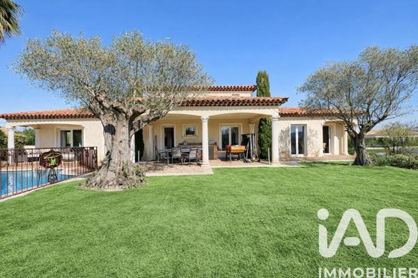 Maison à vendre 6 pièces 120 m² Le Muy