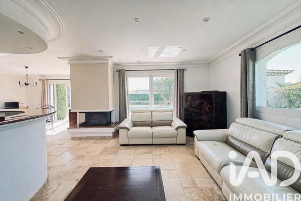 Maison à vendre 6 pièces 120 m² Le Muy