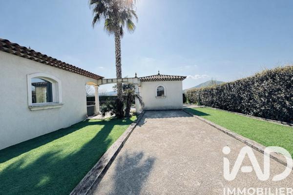 Maison à vendre 6 pièces 120 m² Le Muy