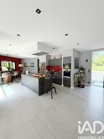 Maison à vendre 5 pièces 180 m² La Gaude