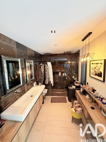 Maison à vendre 5 pièces 180 m² La Gaude