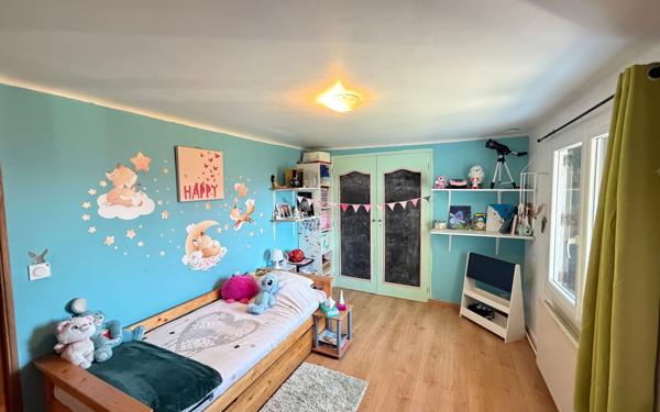 Maison à vendre    6 pièces • 153 m2 Neffes