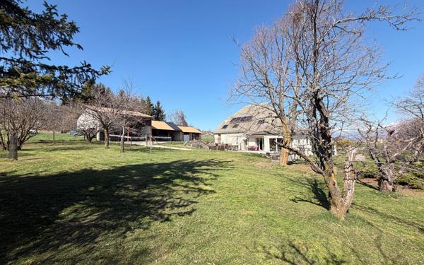 Maison à vendre    6 pièces • 153 m2 Neffes