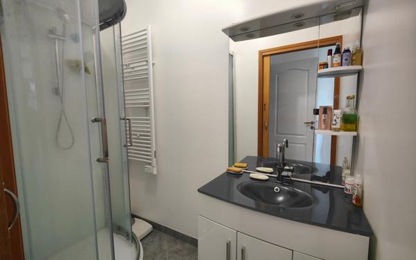 Maison à vendre    5 pièces •  Noé