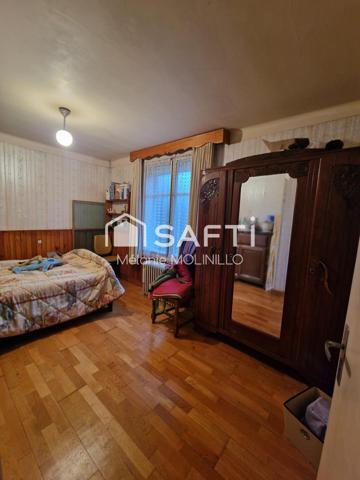 Pavillon de plain-pied sur sous-sol de 70 m² édifiée sur un terrain de 3387 m²