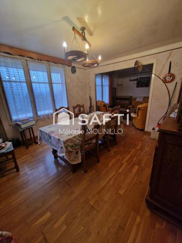 Pavillon de plain-pied sur sous-sol de 70 m² édifiée sur un terrain de 3387 m²