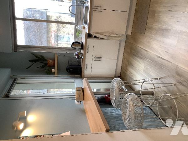 rue Bertrand Robidou. Exceptionnel Appartement avec Terrasse et Jardin.