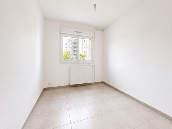 Appartement à vendre 89 000 € Saint-Martin-d'Hères 3 p 45 m² DPE C