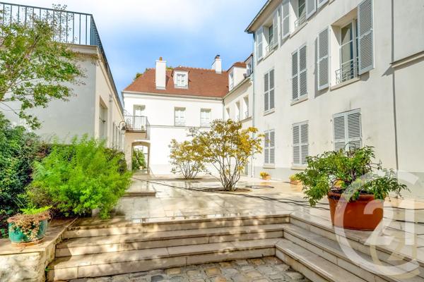 Appartement Studio à vendre  1 pièce - 39,62 m 2   PARIS  - 75018