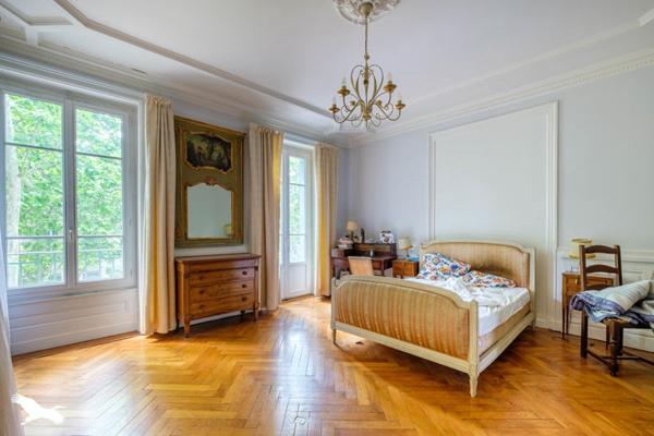 Appartement à vendre 900 000 € Lyon 06 5 p 167 m² DPE D