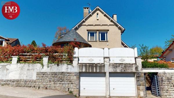 Maison de ville à vendre à Aurillac dans le Cantal (15000), ref : 10627/1035   
LOUIS DAUZIER
