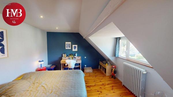Maison de ville à vendre à Aurillac dans le Cantal (15000), ref : 10627/1035   
LOUIS DAUZIER