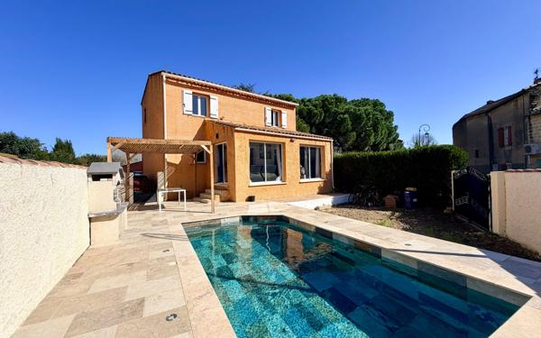 Maison à vendre    5 pièces •  Remoulins