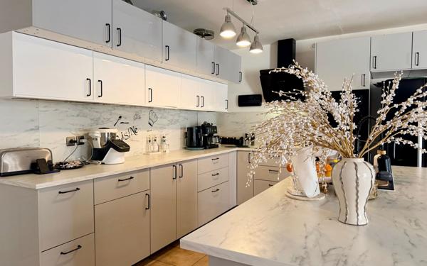 Maison à vendre    5 pièces •  Remoulins