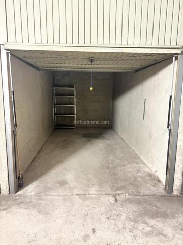 Vente                                                      Appartement
                        
                     2 pièces                      40 m2                     à Nogent-sur-Marne