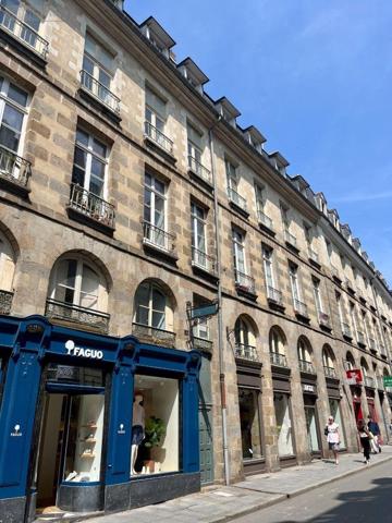 Appartement à vendre à Rennes en Ille-et-Vilaine (35000), ref : 11803/2400   
Centre Ville