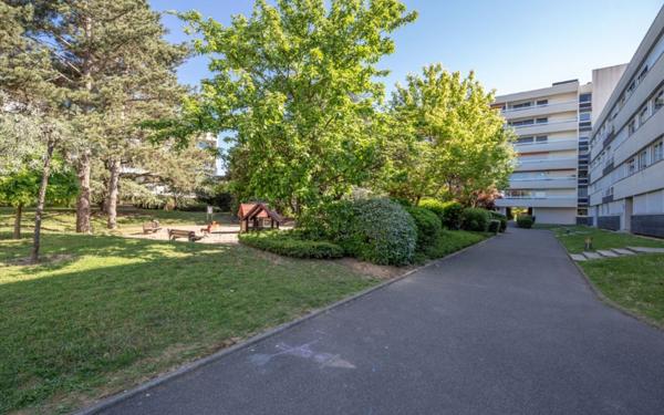 Appartement à vendre    3 pièces • 63,14 m2 Joinville-le-Pont