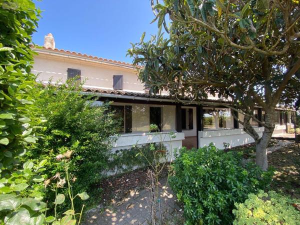 Maison à vendre à Lussac en Gironde (33570), ref : 11633/407