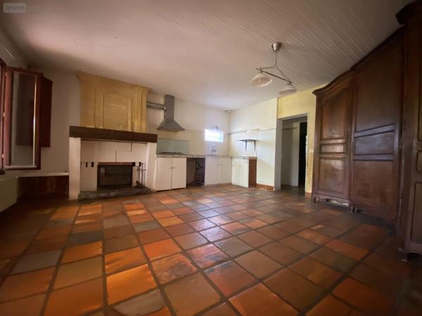 Maison à vendre à Lussac en Gironde (33570), ref : 11633/407