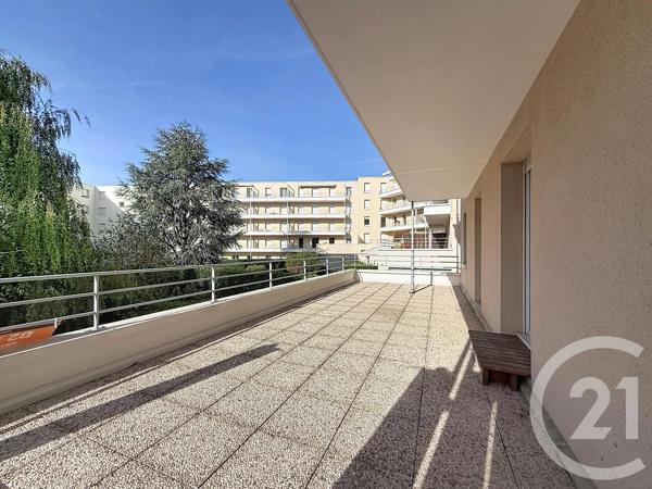 Appartement F4 à vendre  4 pièces - 83,30 m 2   CHARTRES  - 28