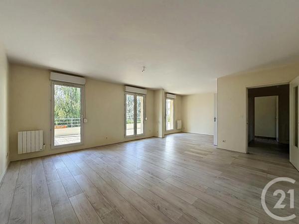 Appartement F4 à vendre  4 pièces - 83,30 m 2   CHARTRES  - 28