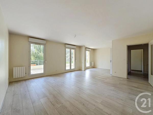 Appartement F4 à vendre  4 pièces - 83,30 m 2   CHARTRES  - 28