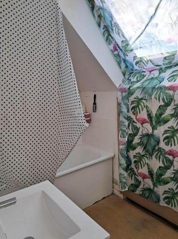 BOULOGNE SUR MER A VENDRE IMMEUBLE SEMI-INDEPENDANT AVEC GARAGE