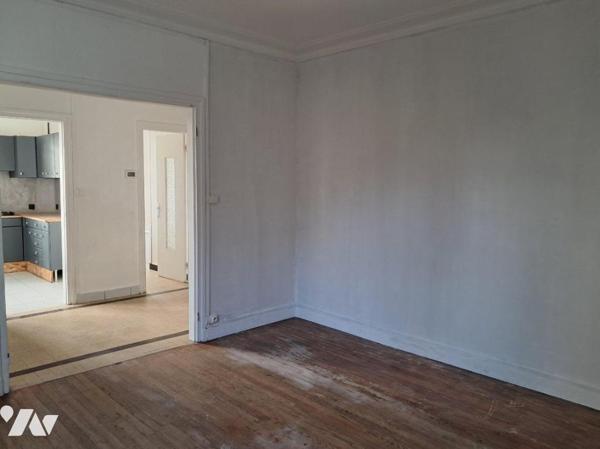 BOULOGNE SUR MER A VENDRE IMMEUBLE SEMI-INDEPENDANT AVEC GARAGE