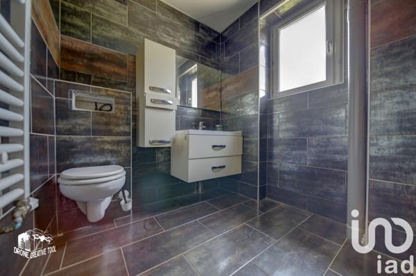 House for sale 4 rooms 140 m² Marly