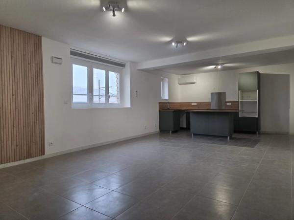 Location Appartement 3 pièces 81 m2 à Pont-Saint-Esprit