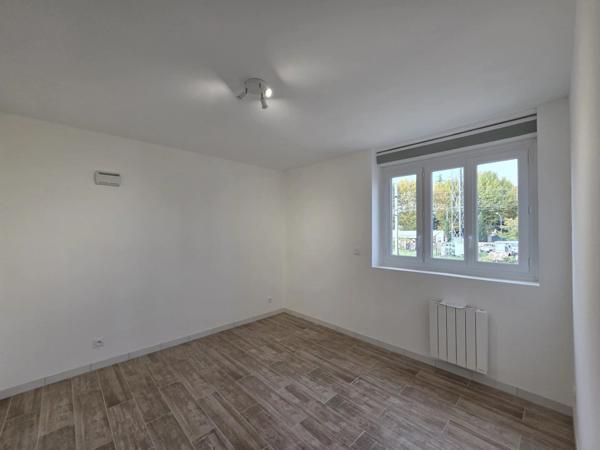 Location Appartement 3 pièces 81 m2 à Pont-Saint-Esprit