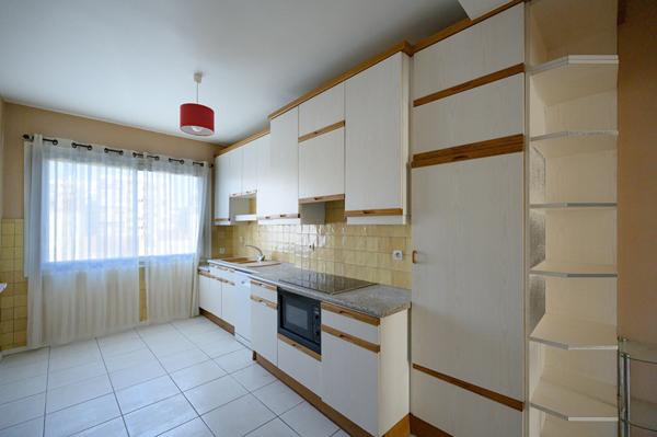 Appartement à Fontenay Sous Bois en limite de Vincennes 5 /6 pièces