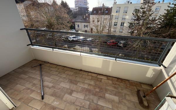 Appartement à vendre    4 pièces • 61,28 m2 Metz