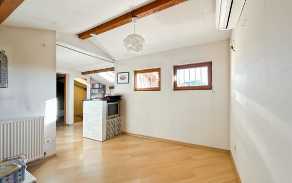 Maison à vendre    6 pièces •  Toulouse