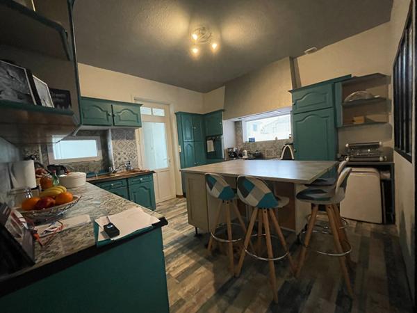 Maison atypique au coeur de St Gilles