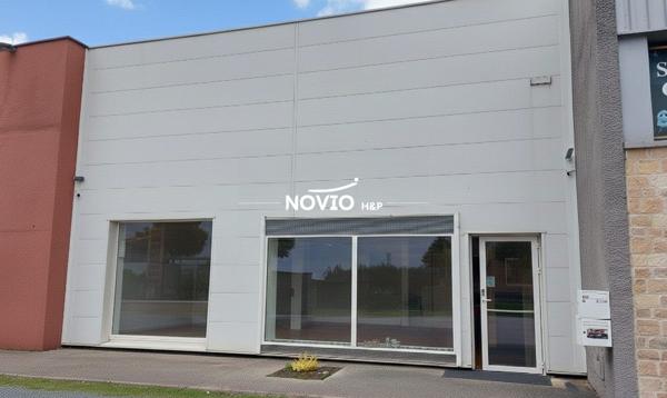 Local 233 m² sur emplacement circulant