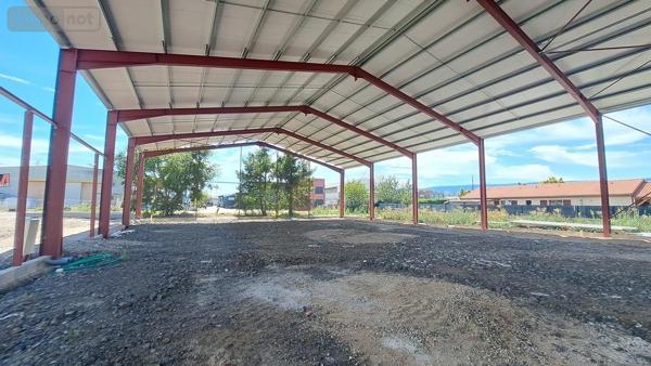 Fonds et/ou murs commerciaux à vendre à Montbrison dans la Loire (42600), ref : 090/436