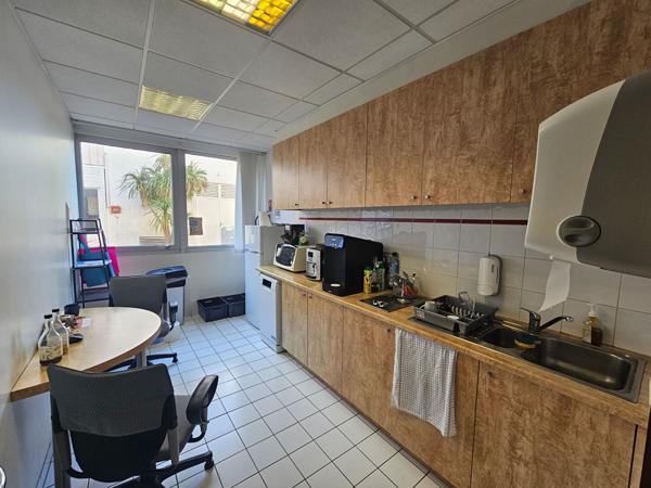 A LOUER - 490 m² - Bureaux - AEROPORT - Saint Aignan Grandlieu