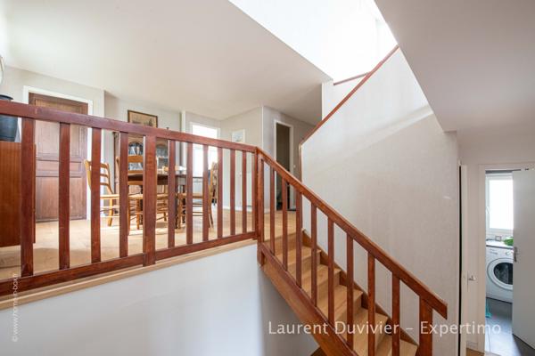 Les Ulis (91940) Triplex baigné de lumière de 96,30m2