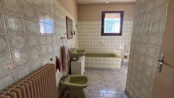 Vente                                                      Maison
                        
                     5 pièces                      122 m2                     à Aubigny-sur-Nère